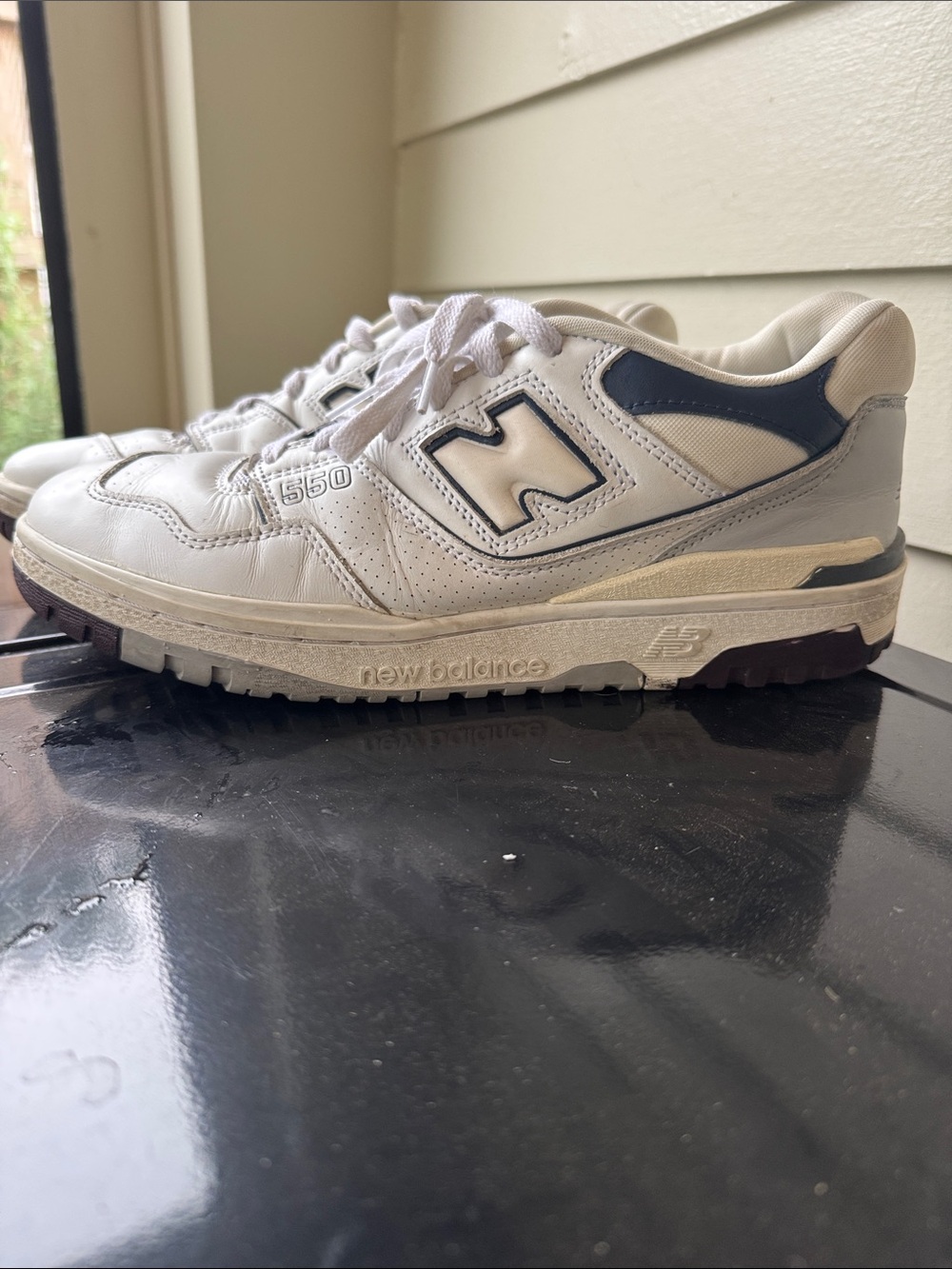 Men’New Balance 550 Retro SneakersWhite Indigo Burgundy sz 11
